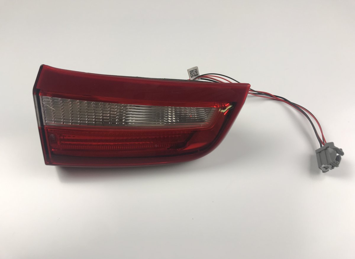 Volvo S60 Inner tail light, right VOLVO S60 II / V60 I (2010-2018) Inner tail lig...