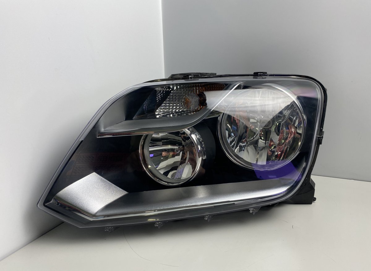 Volkswagen Amarok передняя фара (левая) VW AMAROK I (2H, S1B) (2010-2022) Headlight lef...