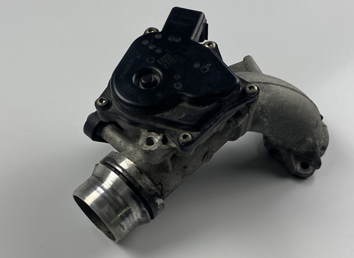 Dacia Sandero Throttle body DACIA SANDERO II (2012-2020) Throttle body 161A...