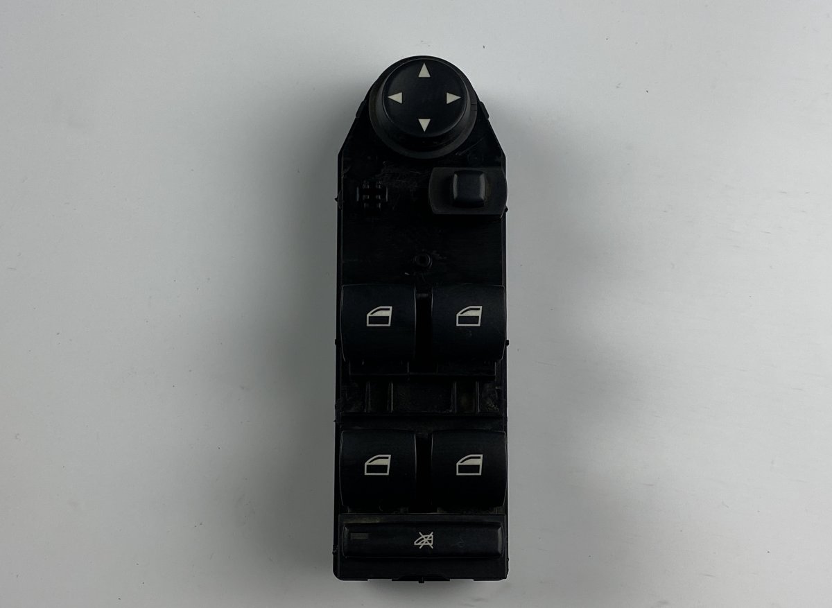 BMW 5 (E39) Main window switch BMW 5 (E60, E61) (2003-2010) Main window switch...