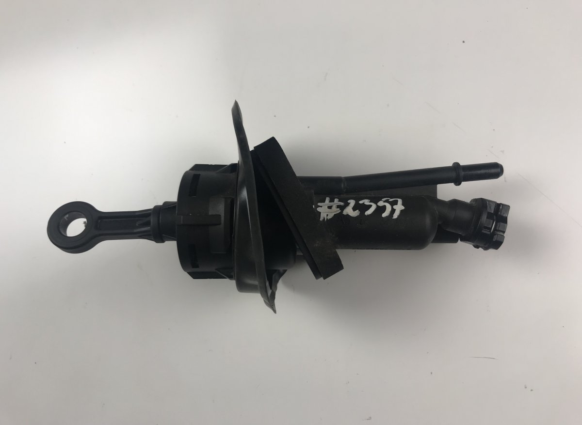 Volvo S60 главный цилиндр сцепления Clutch Master Cylinder — VOLVO S60 II / V60 I (...