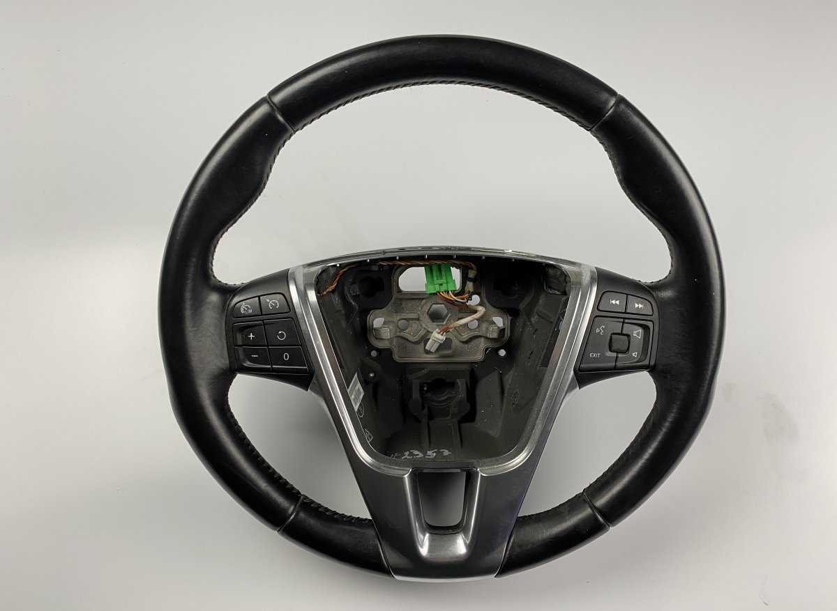 Volvo S60 steering wheel VOLVO S60 II / V60 I (2010-2018) Steering Wheel...