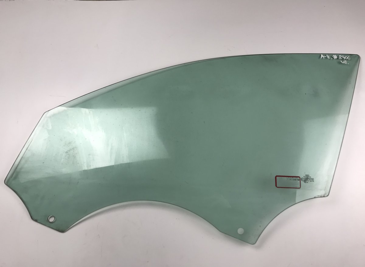 Audi A4 (B7) Door window glass front left AUDI A4 / A4 ALLROAD (B8) (2007-2015) Door wind...