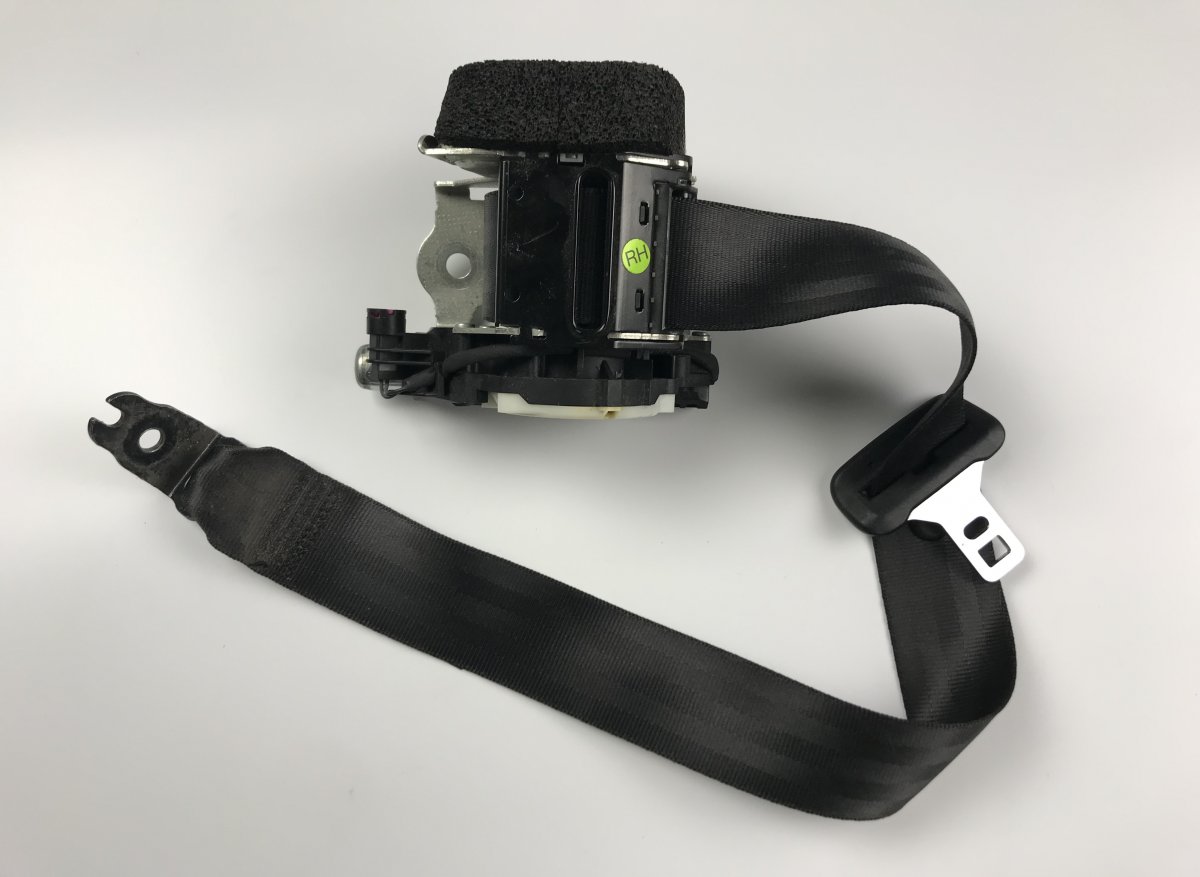 Volvo S60 Seat Belt Rear Right VOLVO S60 II / V60 I (2010-2018) Seat Belt Rear...