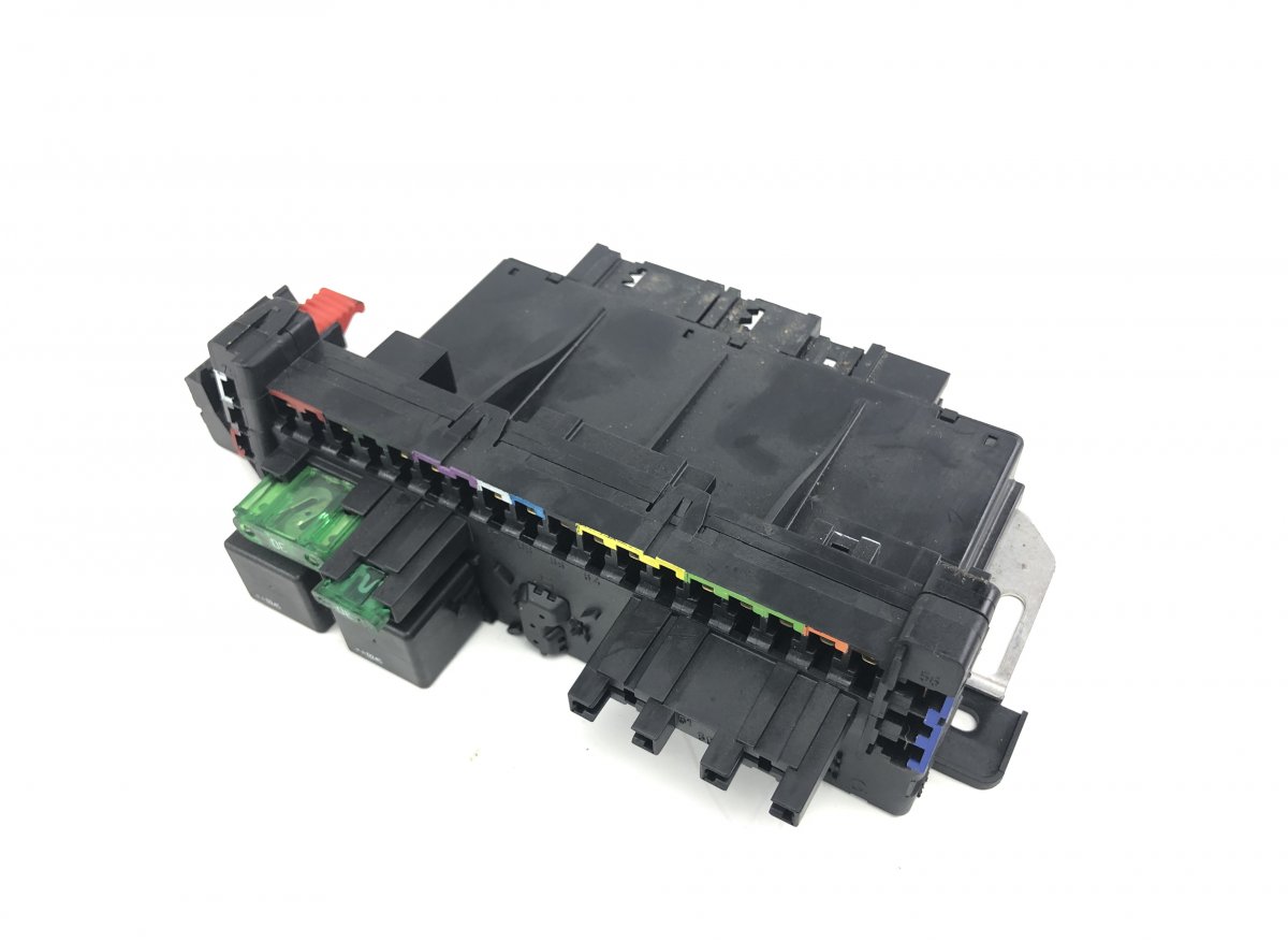 Mercedes-Benz A (W168) Fuse box MERCEDES-BENZ SL-CLASS (R230) (2001-2012) Fuse ...