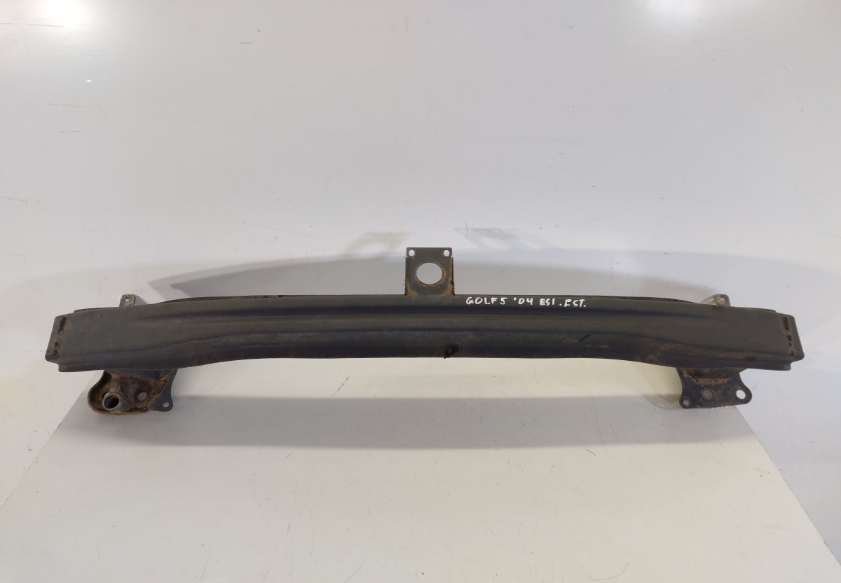 Volkswagen Golf 4 передний бампер, штифт VW GOLF V (1K) (2003-2009) Front Bumper Beam 1K...