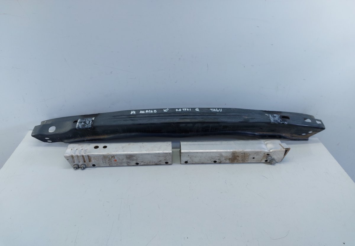 Audi A4 (B8) задний бампер, штифт AUDI A4 / A4 ALLROAD (B8) (2007-2015) Rear bump...