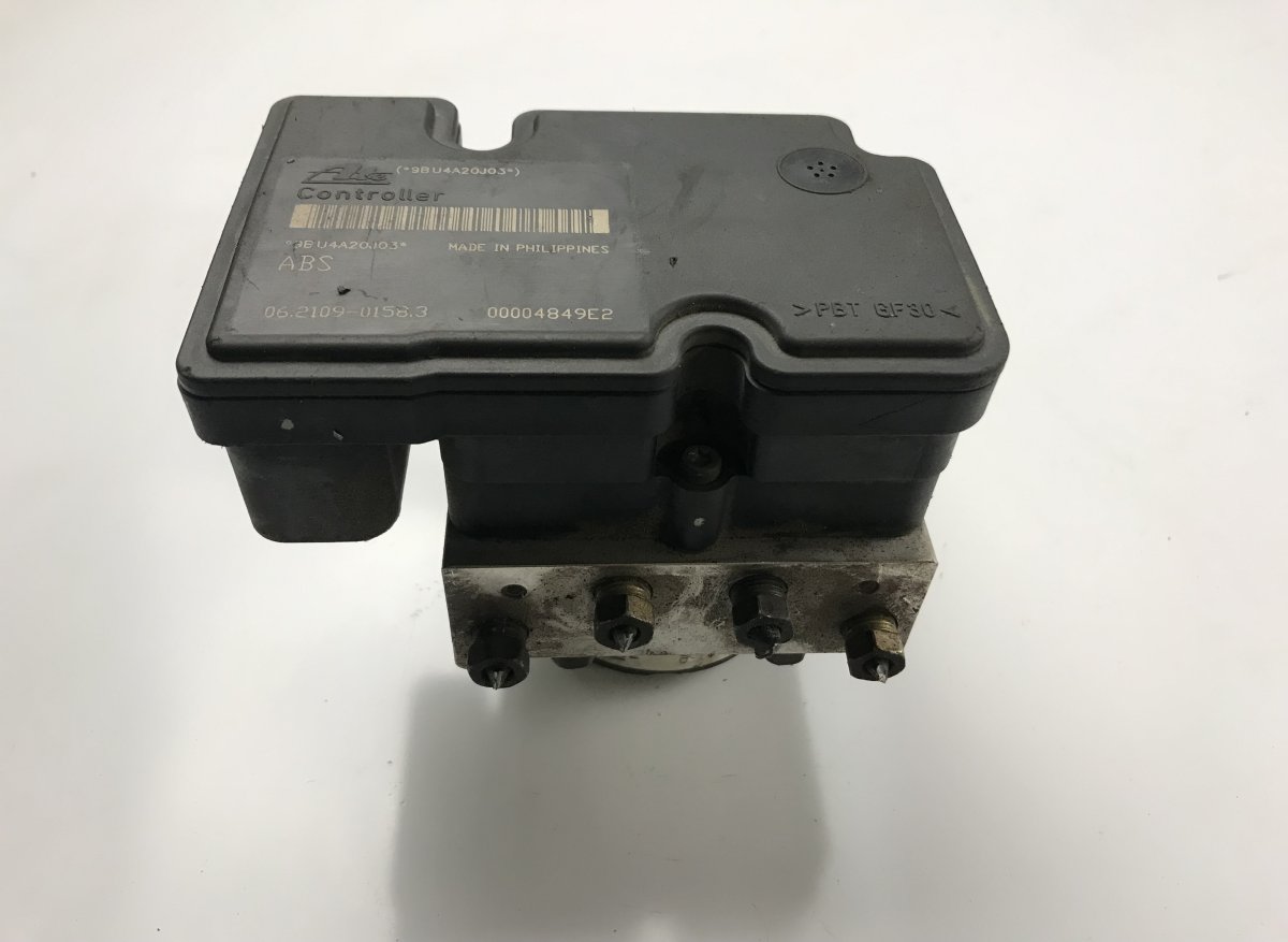 Mitsubishi Grandis ABS hydraulic unit / pump MITSUBISHI GRANDIS II (NA_W) (2003-2011) ABS hy...