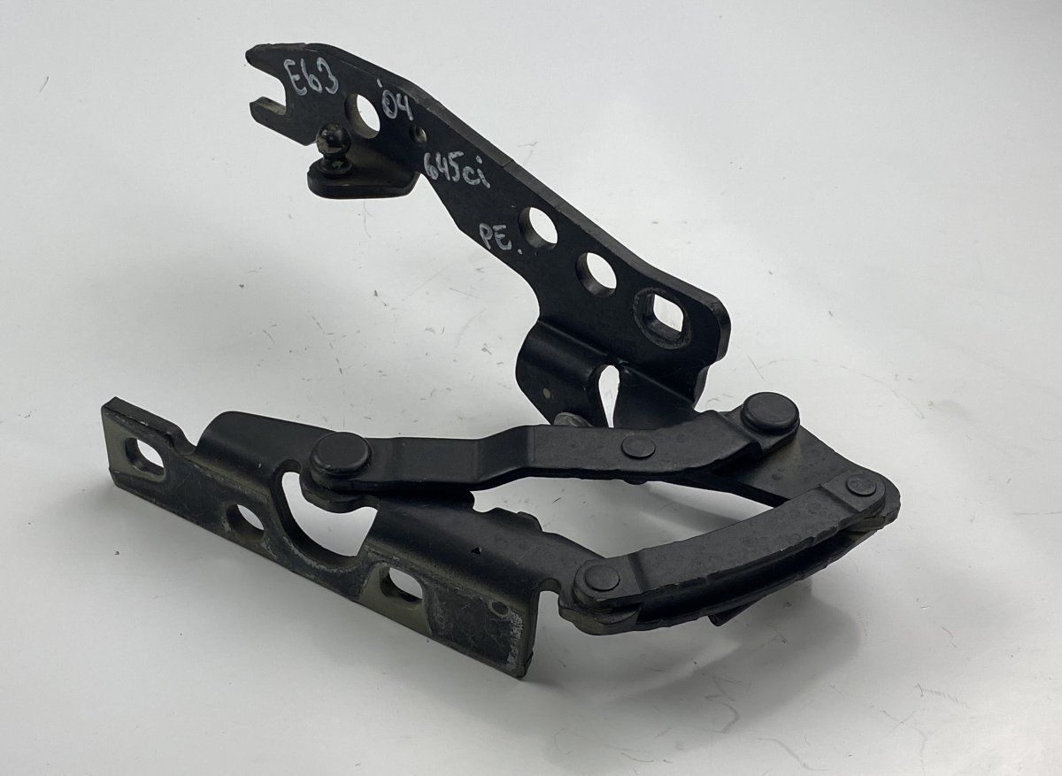 BMW 6 (E63 / E64) Bonnet Hinge Right BMW 6 (E63, E64) (2004-2010) Bonnet Hinge Right...