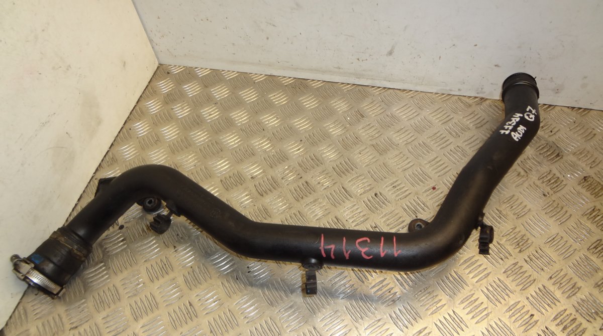 Audi Q7 (4L) Intercooler pipe right AUDI Q7 (4L) (2006-2015) Intercooler pipe right...