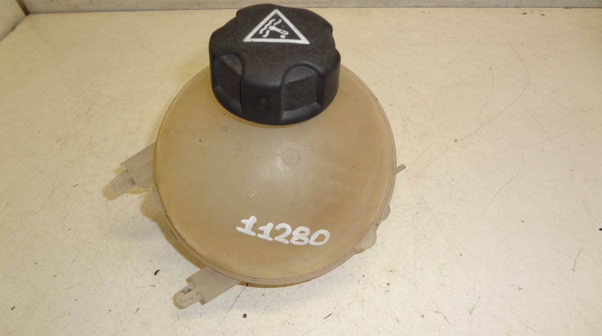 Citroen C4 Picasso Expansion Tank CITROËN C4 Picasso I (UD, UA) (2006-2013) Expan...