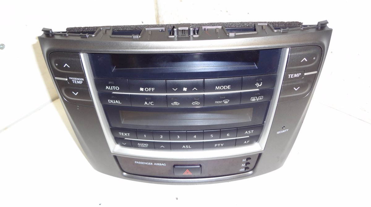 Lexus IS Heater control panel LEXUS IS II (XE20) (2005-2013) Heater control p...
