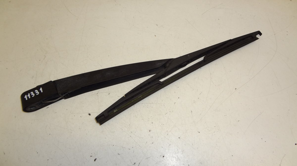Nissan Qashqai Takalasin pyyhkimen varsi NISSAN QASHQAI I (J10) (2007-2013) Rear Window ...