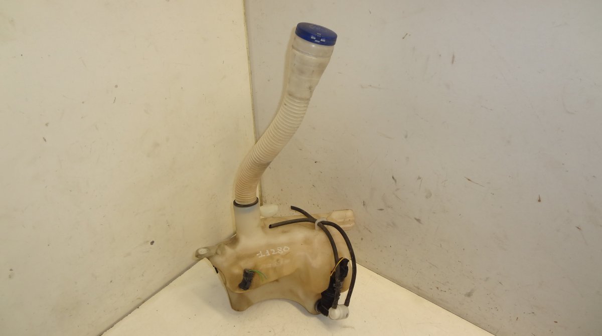 Citroen C4 Picasso Window washer reservoir CITROËN C4 Picasso I (UD, UA) (2006-2013) Windo...