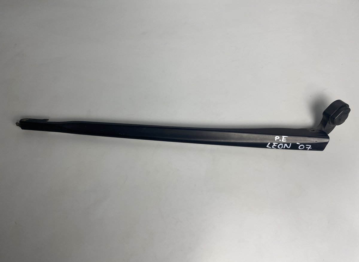 Seat Leon Windscreen Wiper Arm Right SEAT LEON (1P1) (2005-2012) Windscreen Wiper Ar...