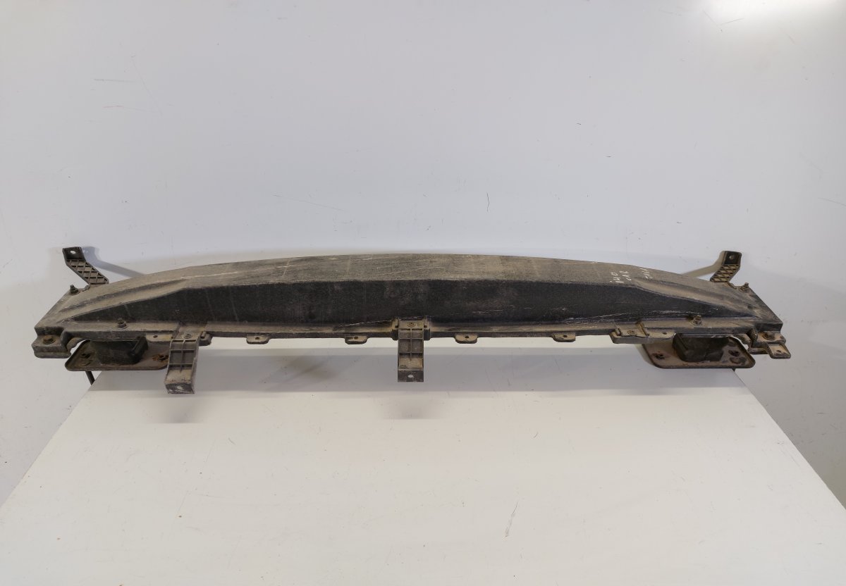 Hyundai i40 задний бампер, штифт HYUNDAI i40 (VF) (2011-2019) Rear bumper beam 8...