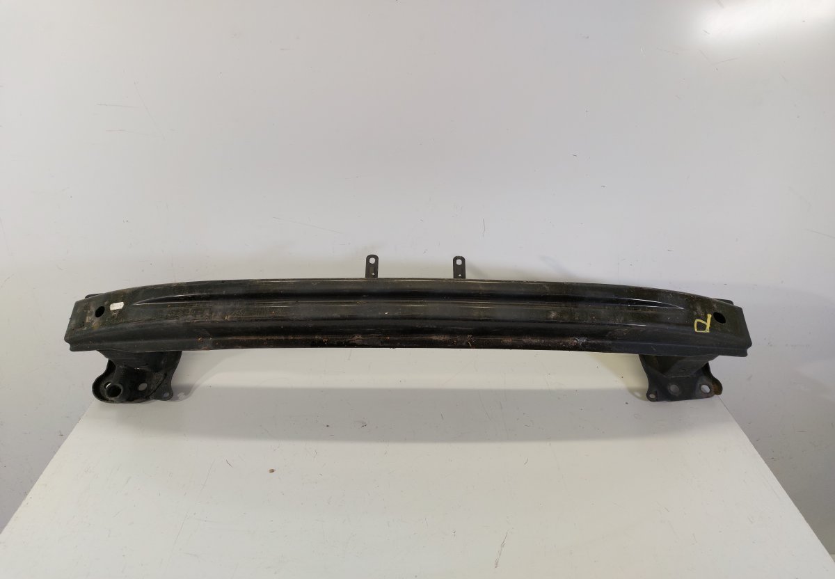 Volkswagen Passat передний бампер, штифт VW PASSAT B6 (3C) (2005-2010) Front Bumper Beam...