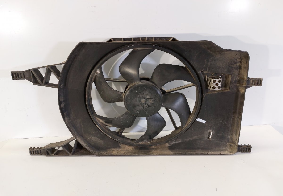 Renault Espace Radiator Fan Electric RENAULT ESPACE IV (JK0/1) (2002-2015) Radiator ...