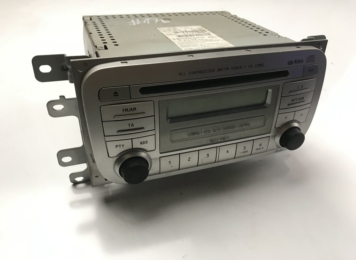 Suzuki Liana Radio SUZUKI LIANA / AERIO (ER) (2001-2007) Radio 391...