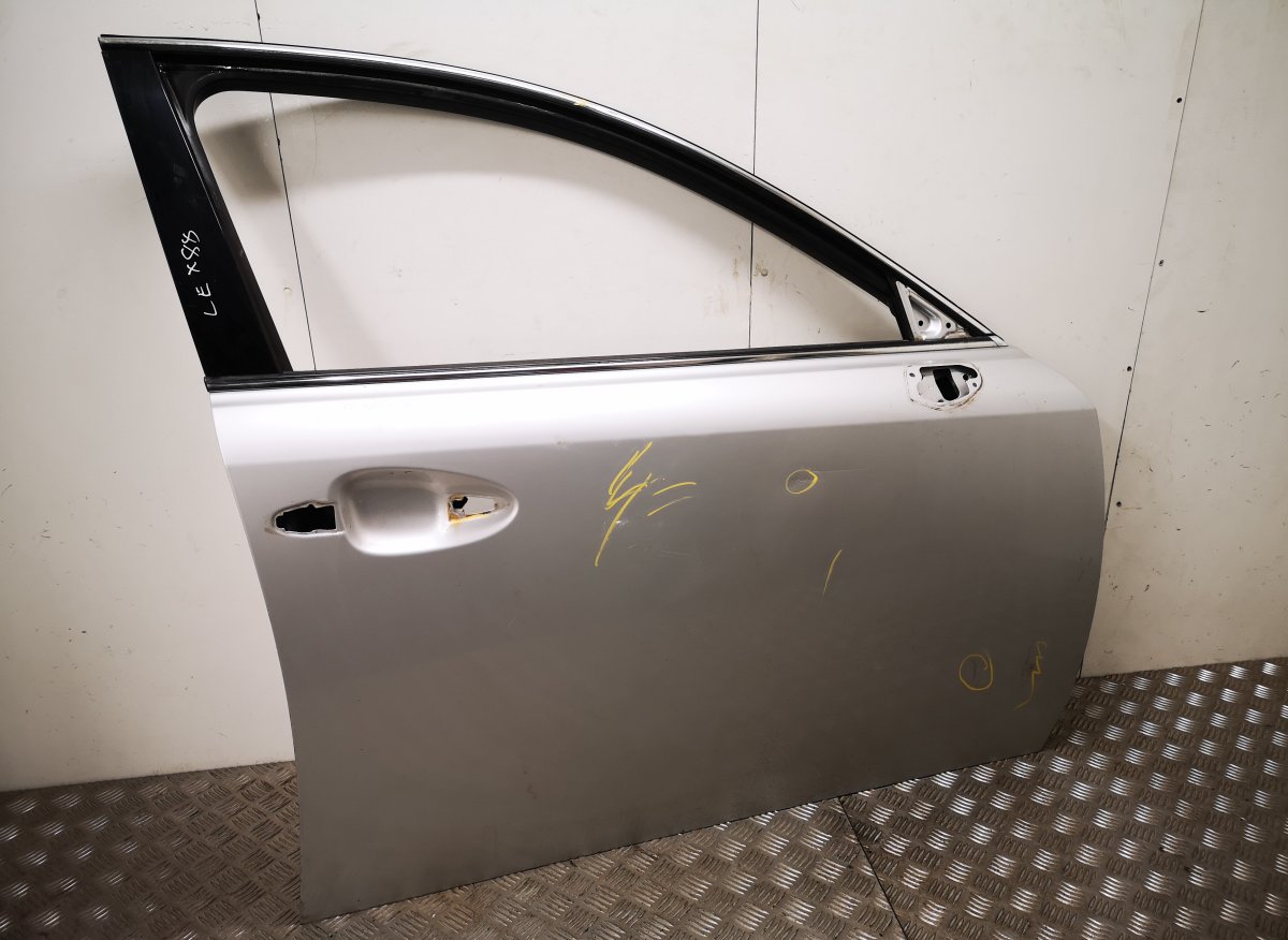 Lexus IS Door Front Right LEXUS IS II (XE20) (2005-2013) Door Front Right...