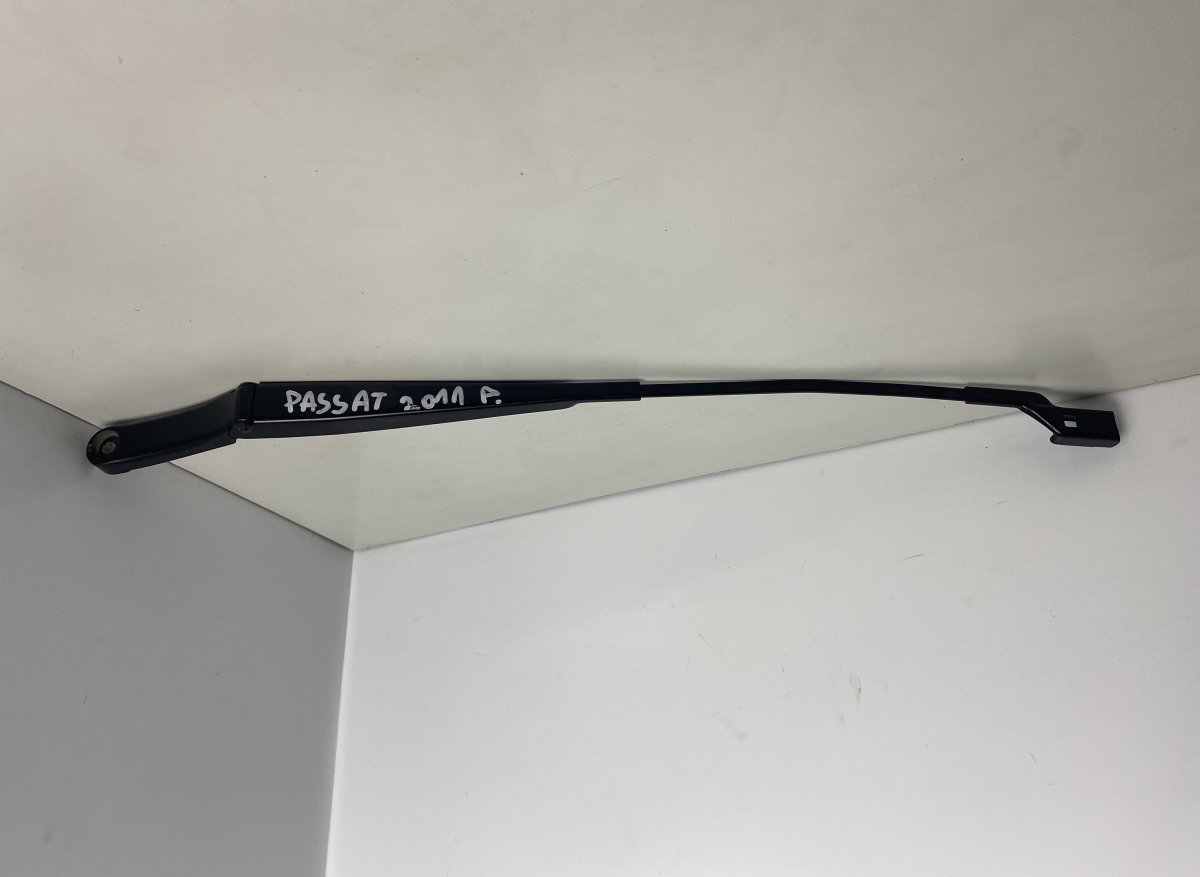 Volkswagen Passat (B7) Windscreen Wiper Arm Right VW PASSAT B7 / ALLTRACK (2010-2015) Windscreen ...