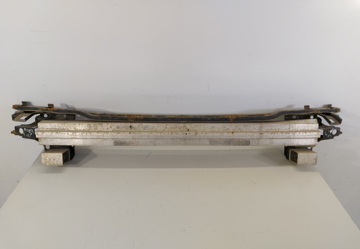 Subaru Forester etupuskurin palkki SUBARU FORESTER (SG) (2002-2008) Front Bumper B...