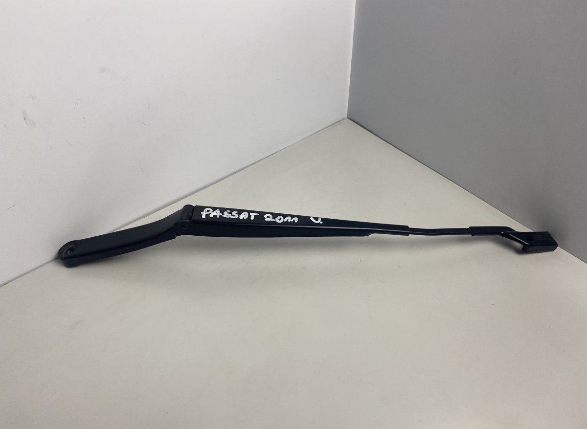 Volkswagen Passat (B7) Windscreen Wiper Arm Left VW PASSAT B6 (3C) (2005-2010) Windscreen Wiper ...