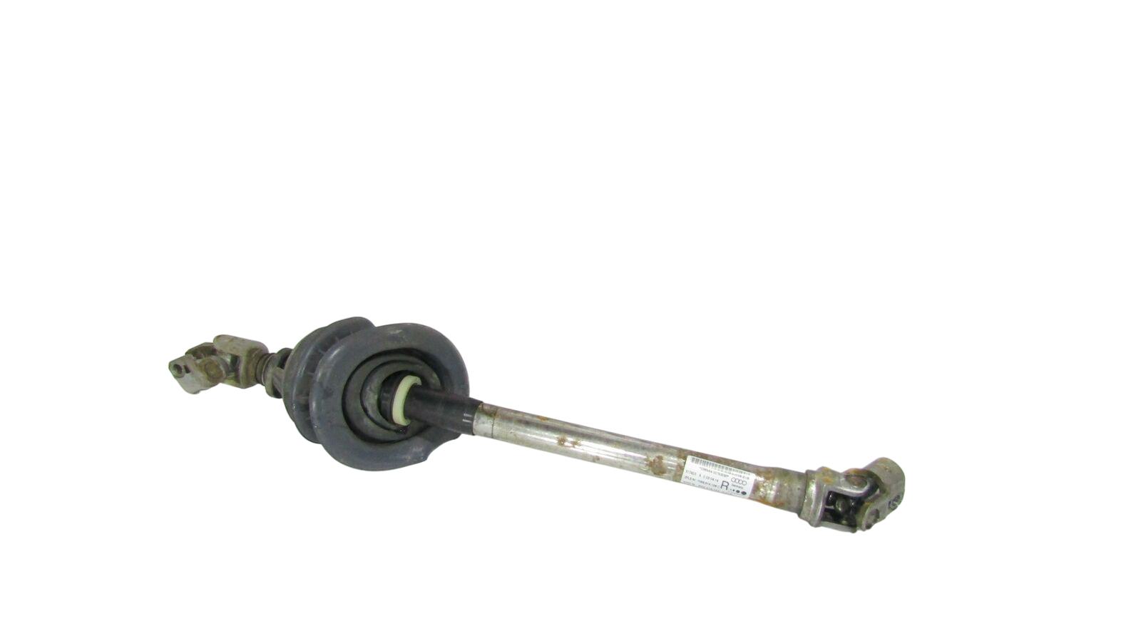 Audi A4 (B9) Steering column universal joint AUDI A4 Steering column universal joint

VIN: W...