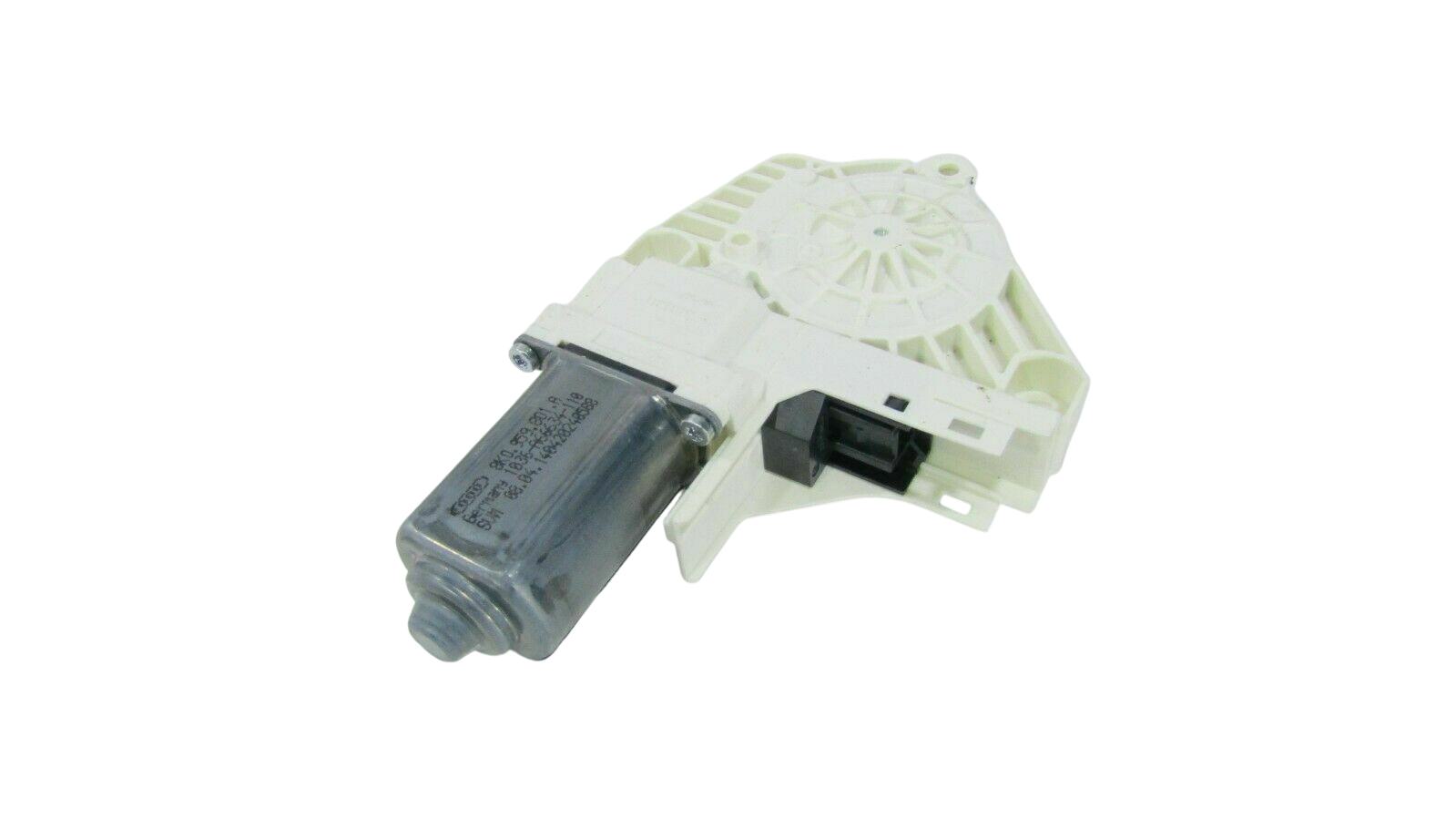 Audi A4 (B9) Front door window regulator motor AUDI A4 Front door window regulator motor

VIN:...