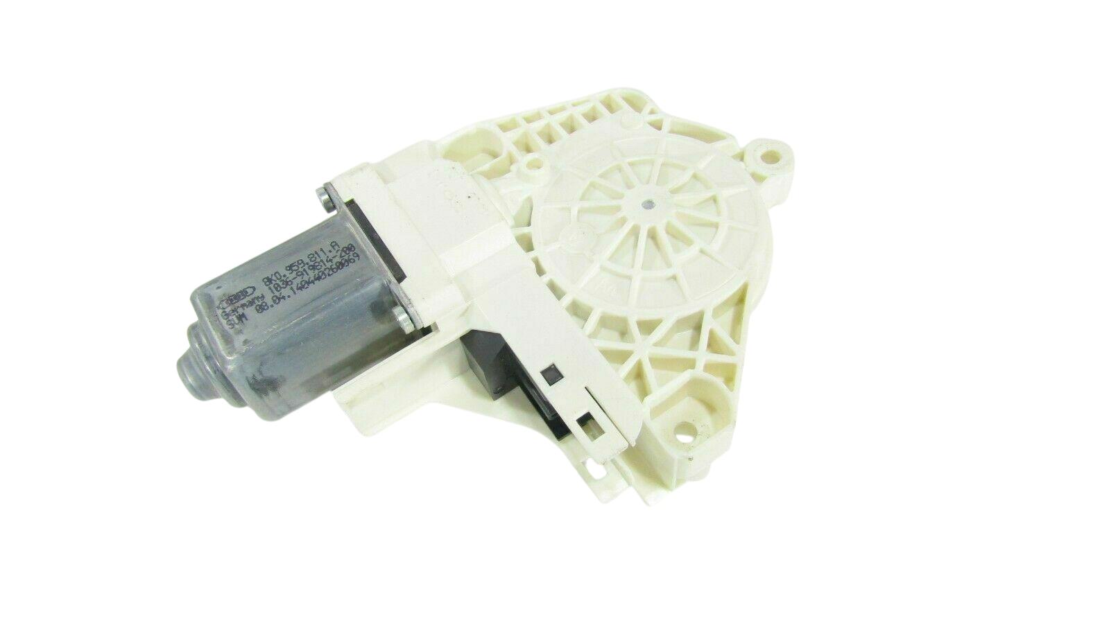 Audi A4 (B9) Rear door window regulator motor AUDI A4 rear door window regulator motor

VIN: ...