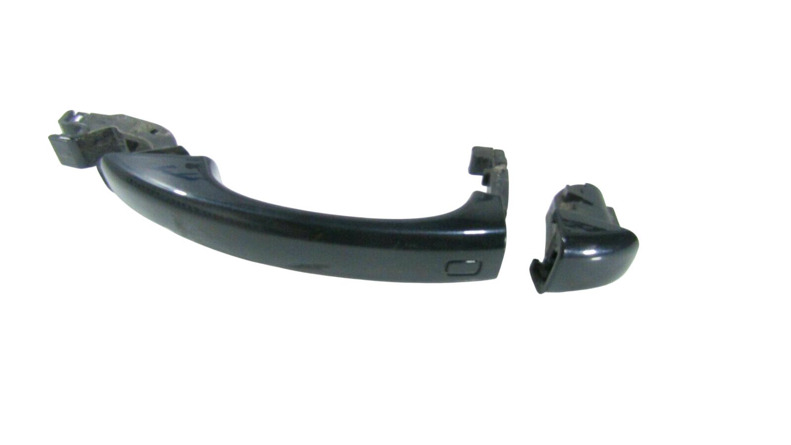 Audi A4 (B9) Front door exterior handle AUDI A4 Front door exterior handle

VIN: WAUZZZ...