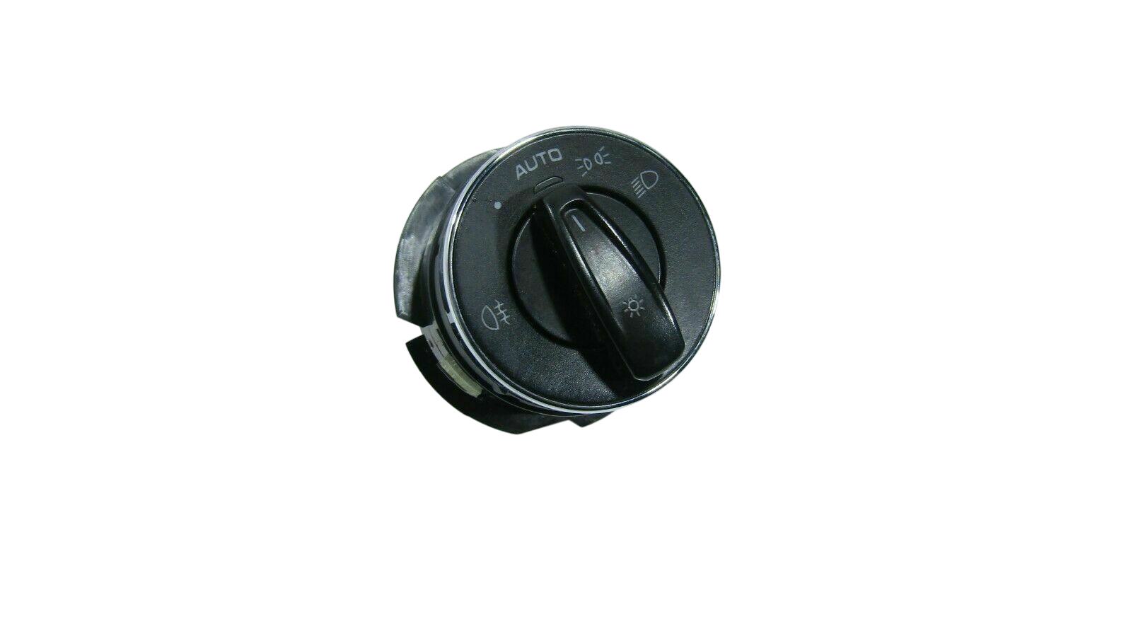 Porsche Panamera Light switch Porsche PANAMERA Light switch

VIN: WP0AB2A7XAL...