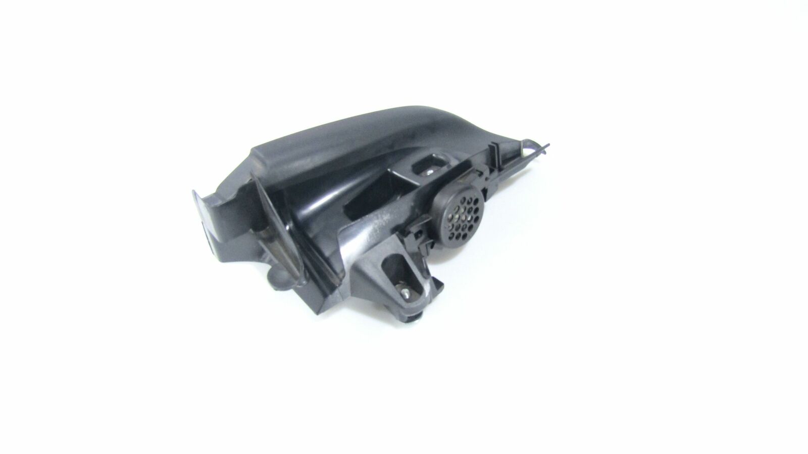 Audi A4 (B9) Rear seatbelt AUDI A4 Rear seatbelt

VIN: WAUZZZ8KXEA148873