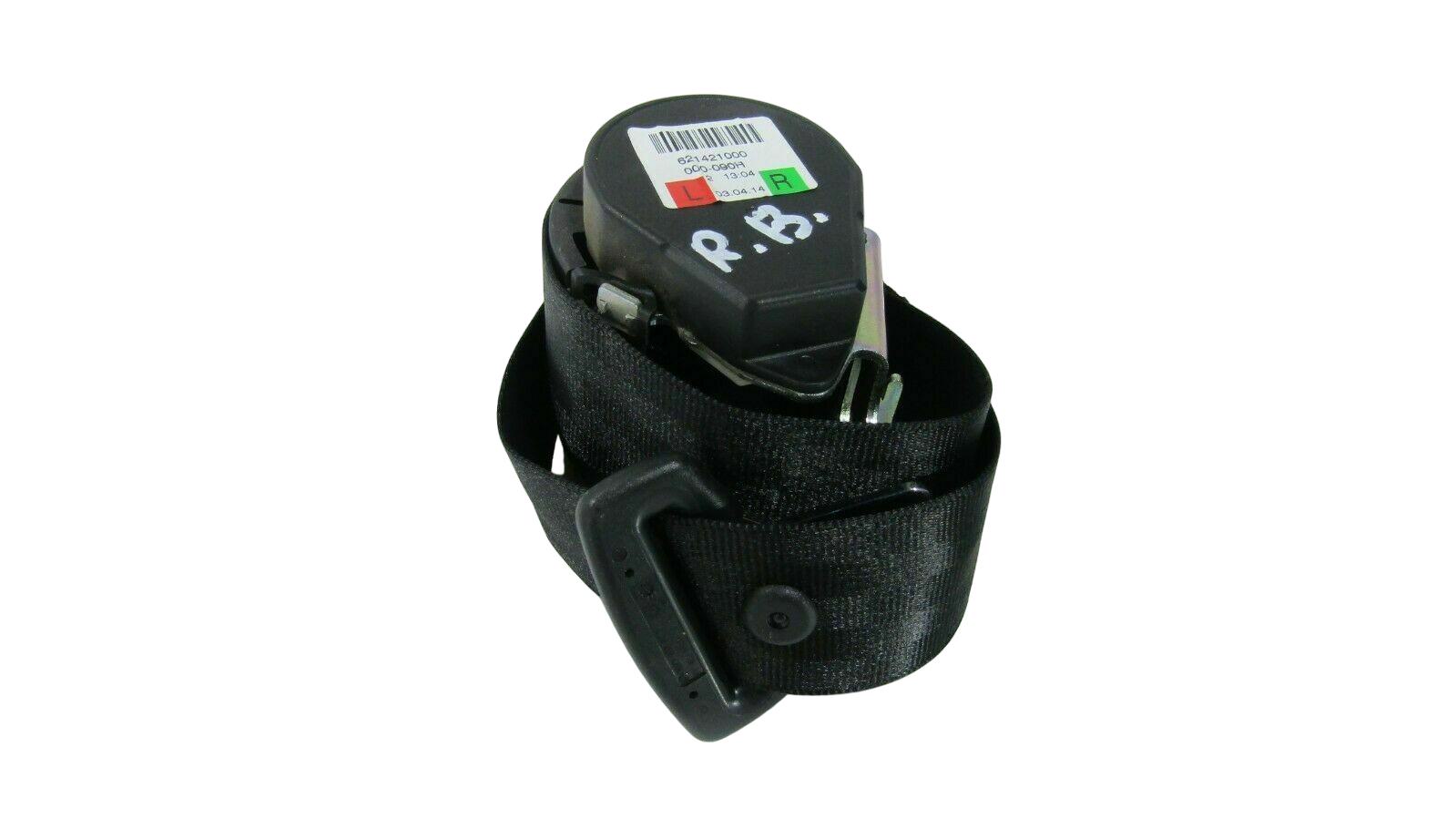 Audi A4 (B9) Rear seatbelt AUDI A4 Rear seatbelt

VIN: WAUZZZ8KXEA148873