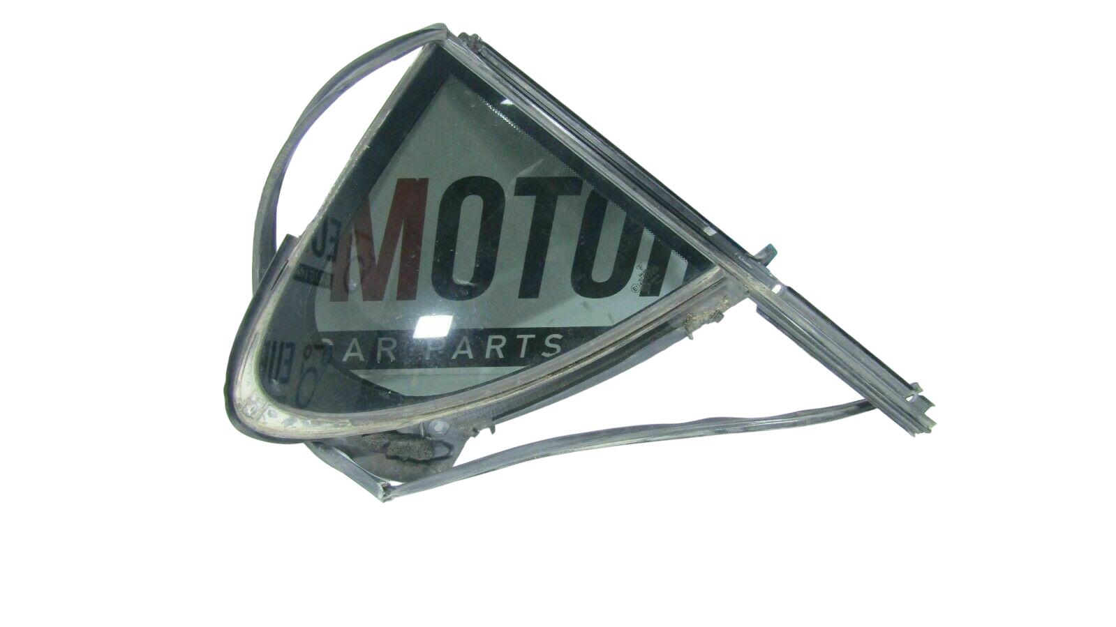 Porsche Panamera Rear vent window glass Porsche PANAMERA Rear vent window glass OEM 443...