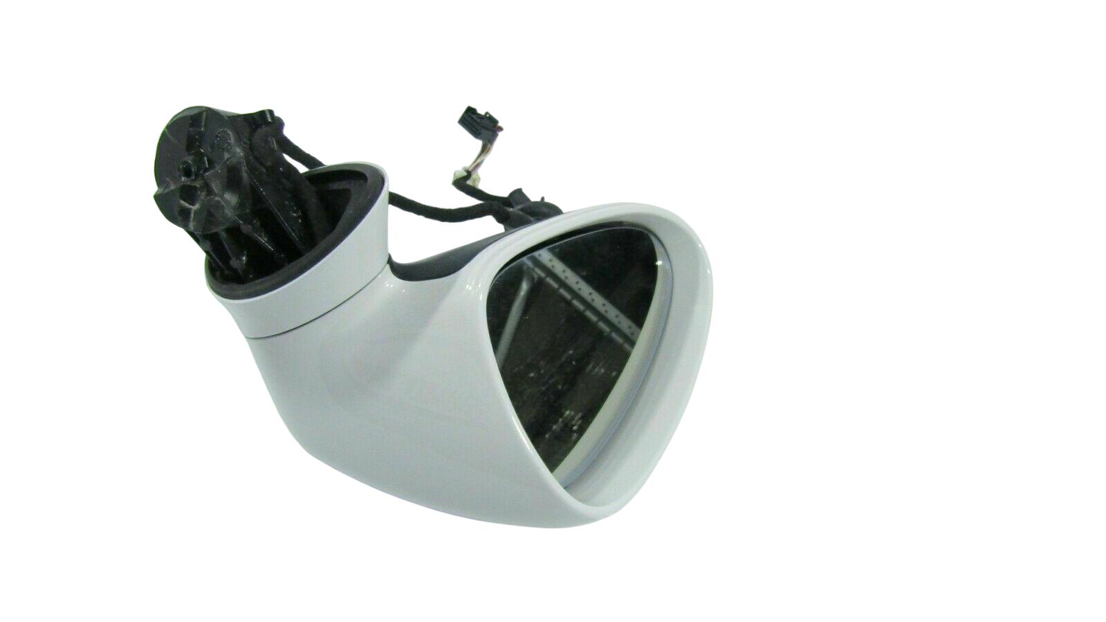 Porsche Panamera Front door electric wing mirror Porsche PANAMERA front door electric wing mirro...