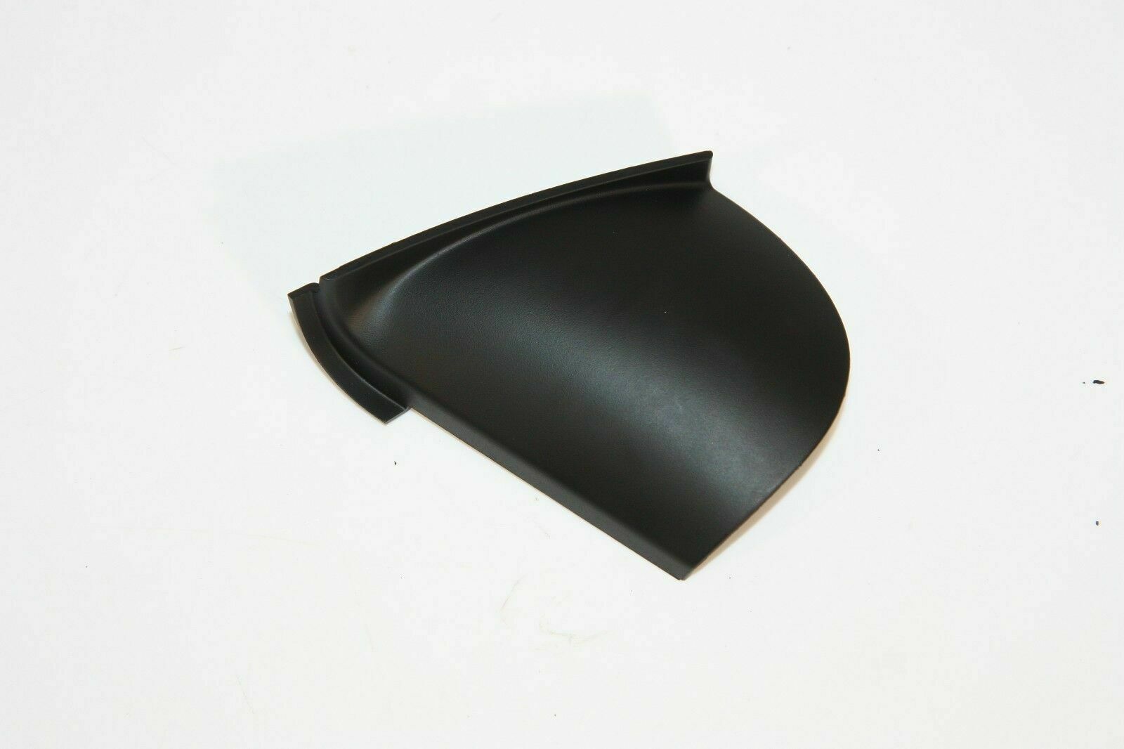 Porsche Cayman (981) Dashboard lower bottom trim panel Porsche CAYMAN dashboard lower bottom trim pane...