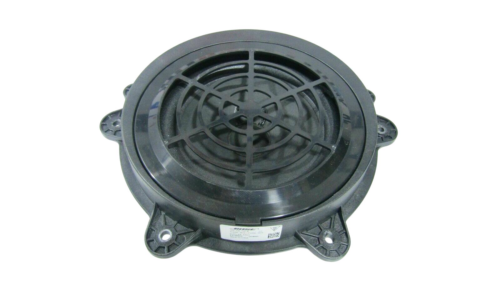 Porsche Panamera Rear door speaker Porsche PANAMERA rear door speaker

VIN: WP0AB2...