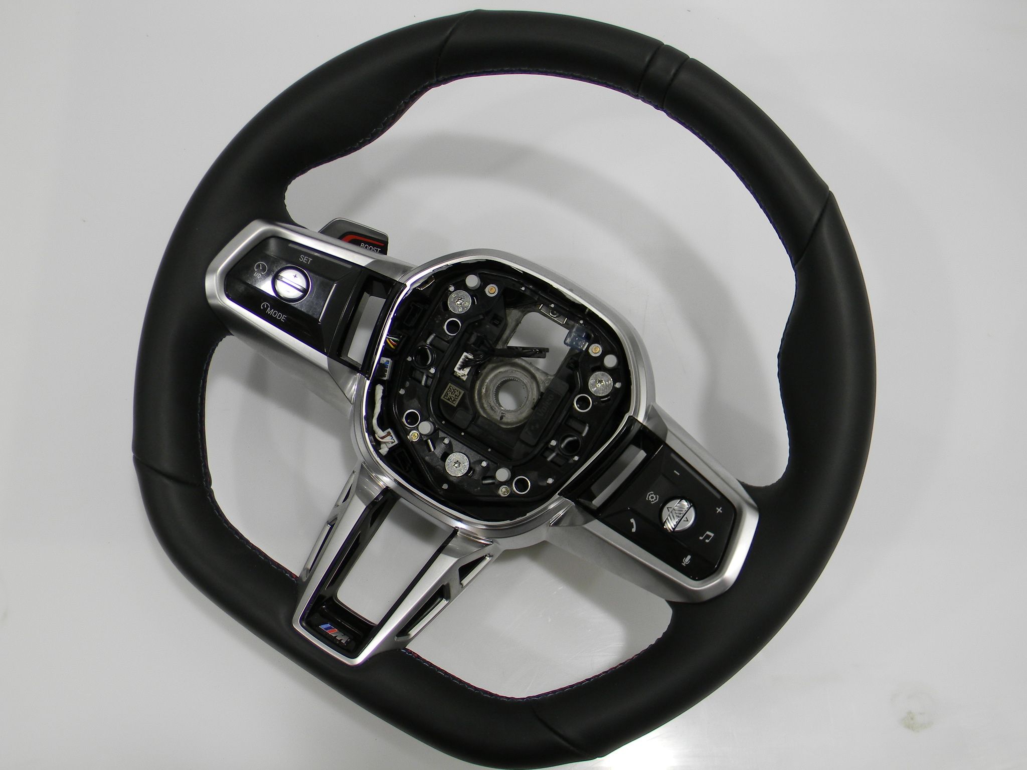 BMW 7 / i7 (G70) Lenkrad / Steering Wheel BMW 7 SERIES Lenkrad / Steering Wheel OEM 32305...