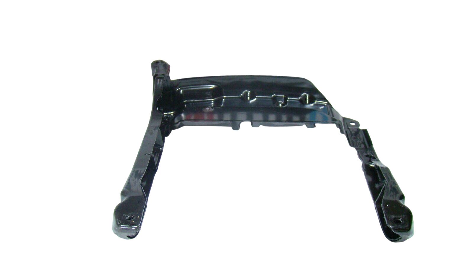 Porsche Cayenne Seat frame Porsche CAYENNE Seat frame

VIN: DU59556