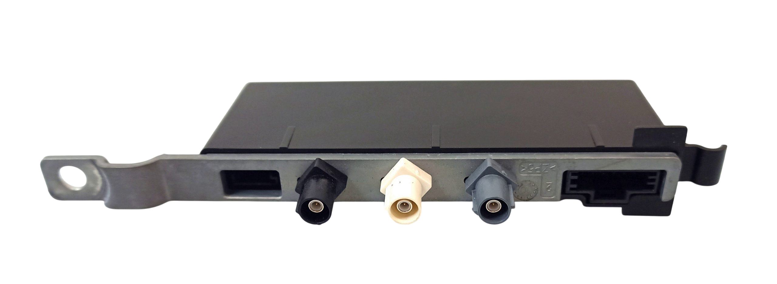 Porsche Cayenne Aerial antenna amplifier Porsche CAYENNE Aerial antenna amplifier