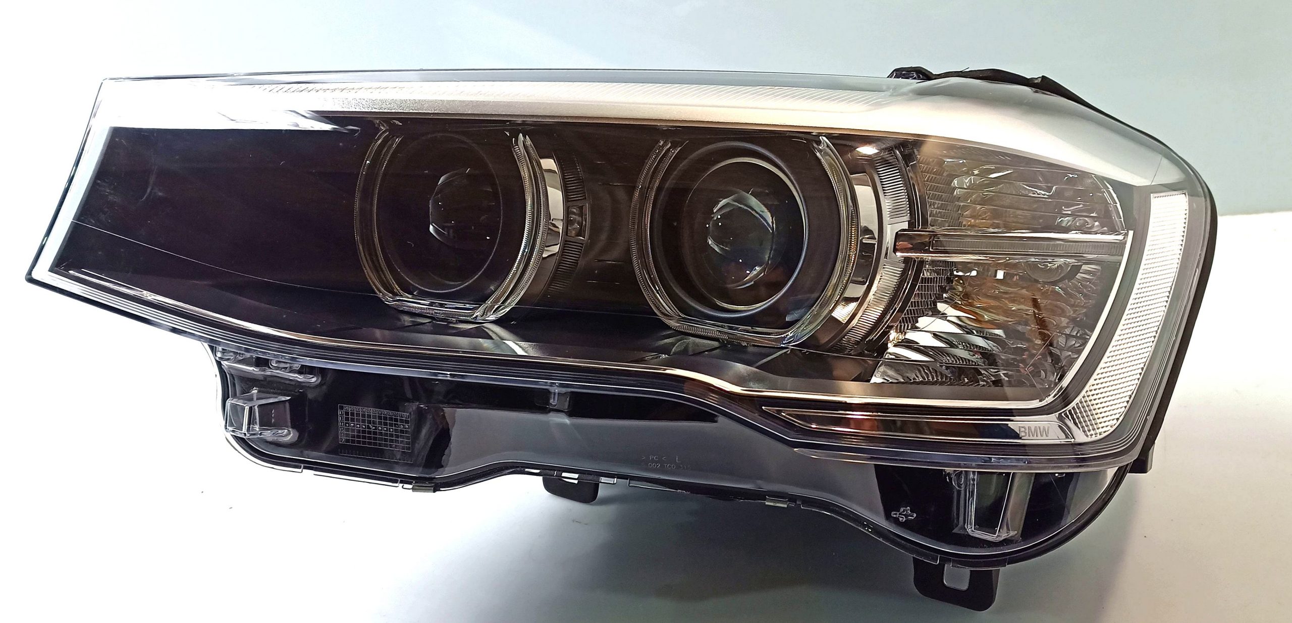 BMW X3 (G45) Headlight/headlamp BMW X3 Headlight/headlamp OEM 63117317408

Part...