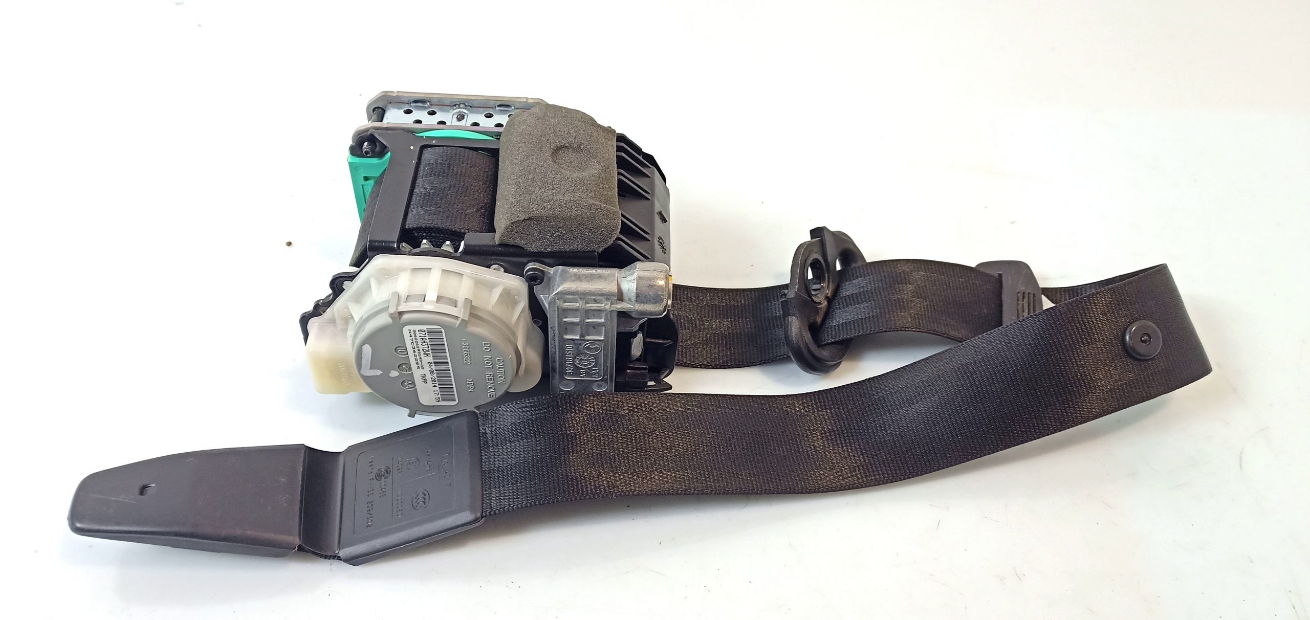 Audi A4 (B9) Front seatbelt AUDI A4 Front seatbelt