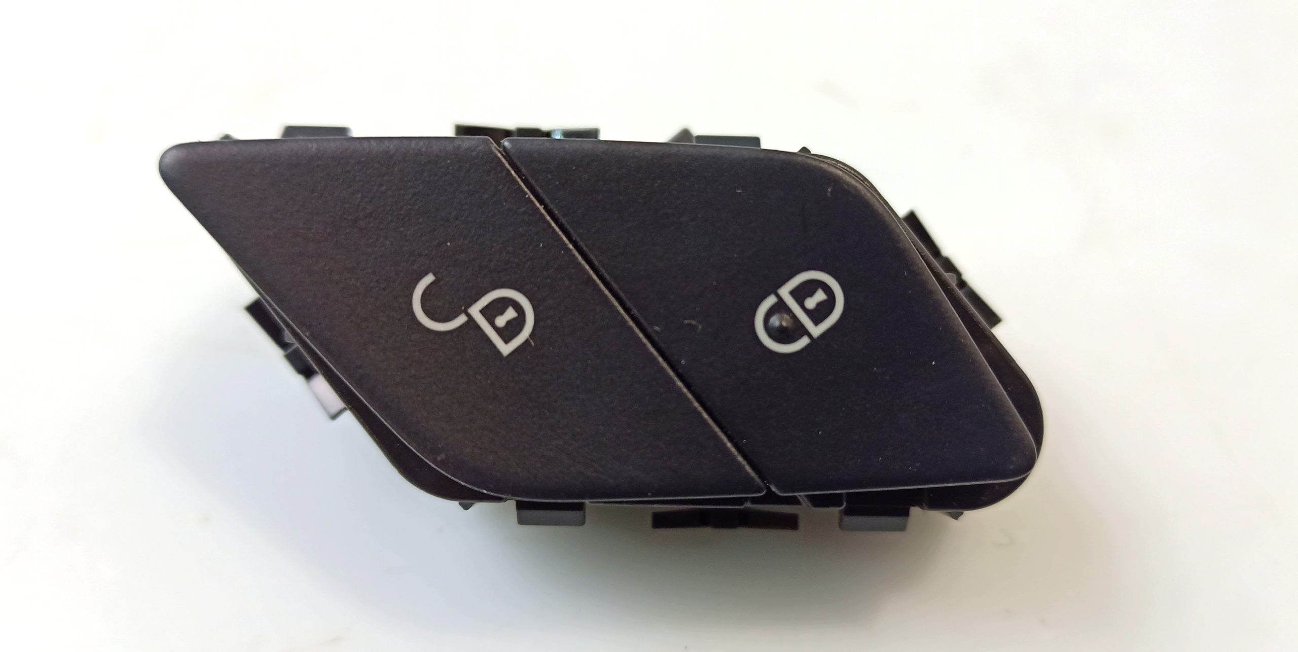 Mercedes-Benz CLA (C174 / C178) Central locking switch button Mercedes-benz S-CLASS Central locking switch bu...