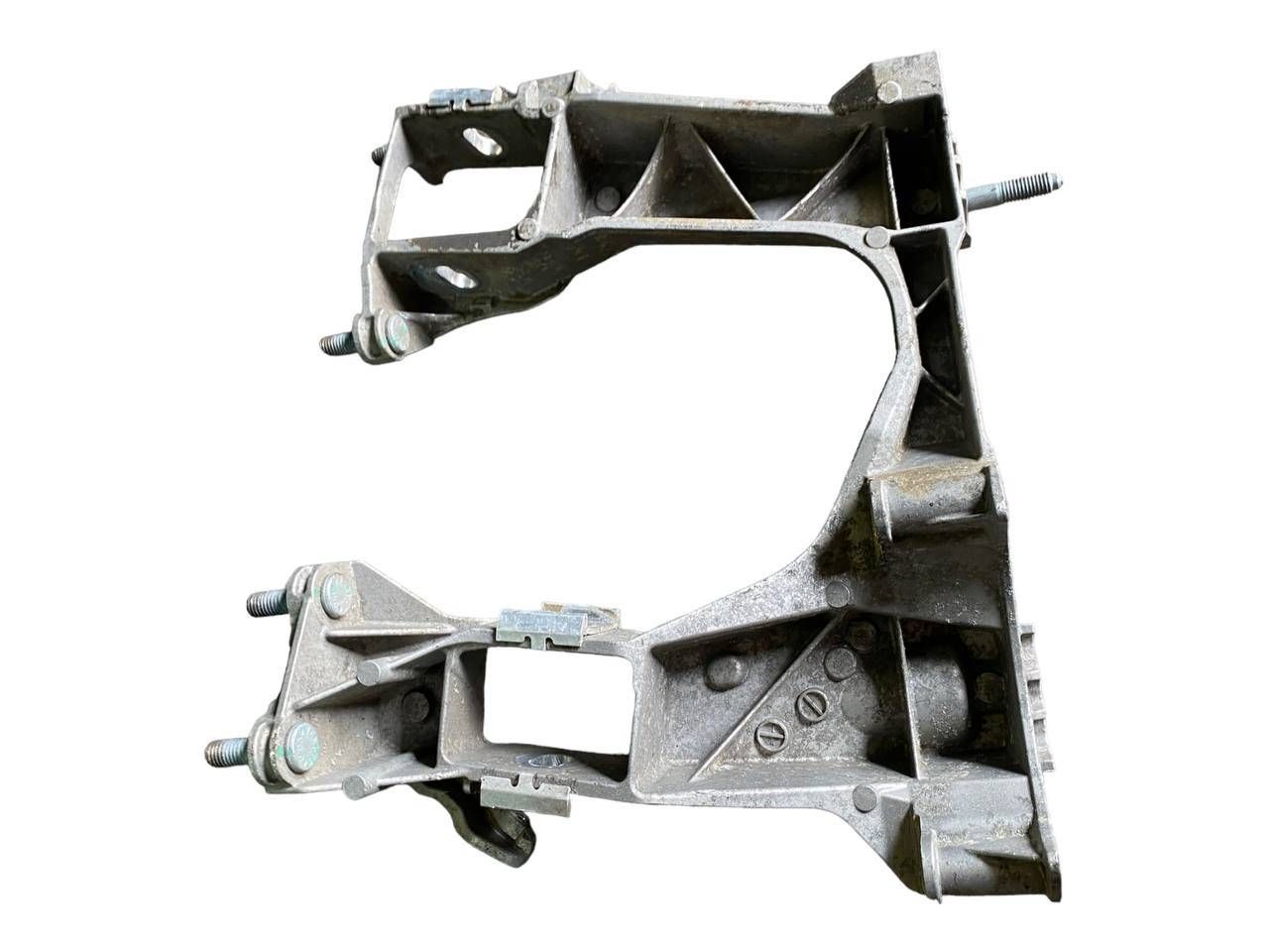 Porsche Cayman (981) Rear subframe
