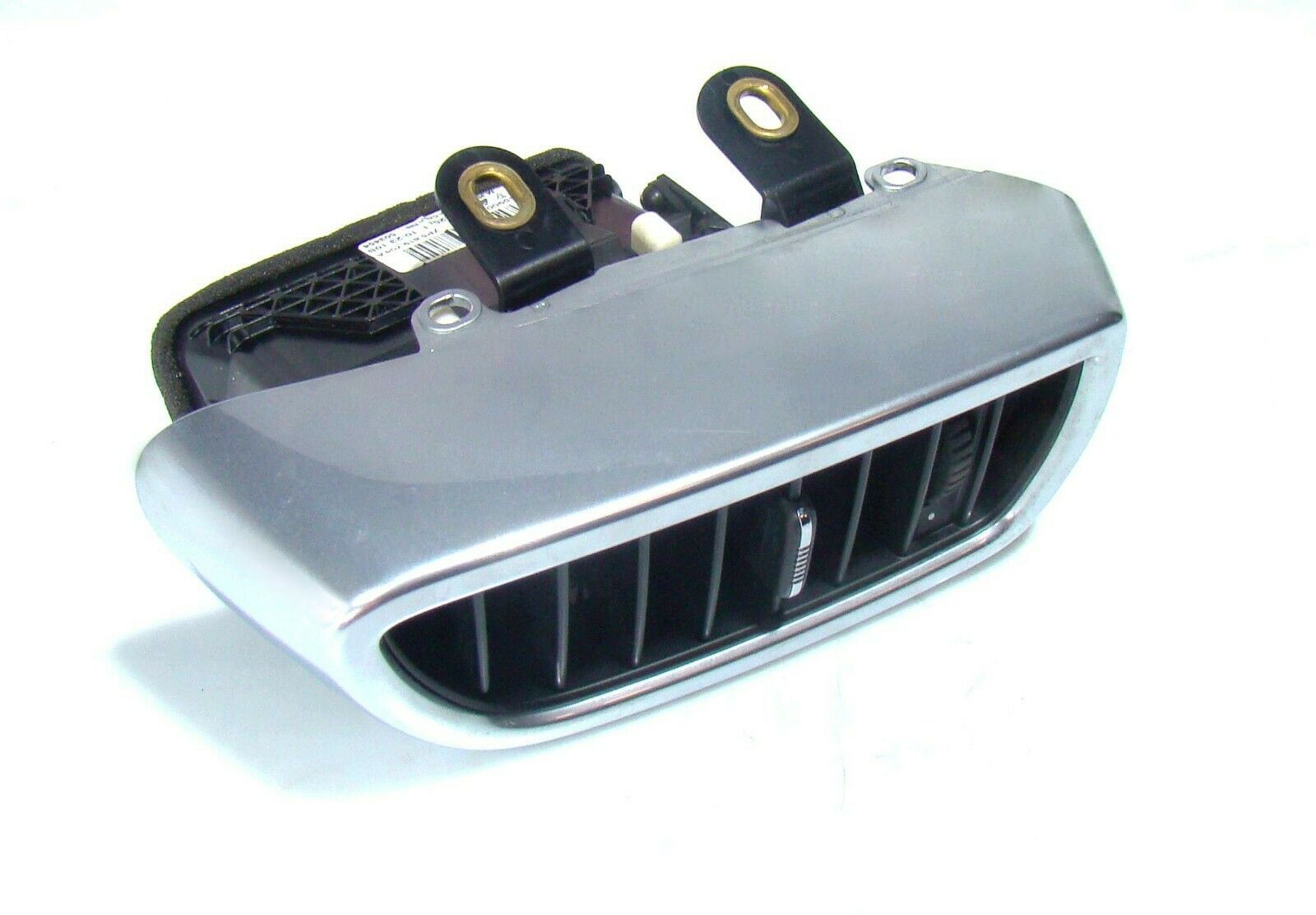 Porsche Cayenne Air flap motor/actuator Porsche CAYENNE Air flap motor/actuator

VIN: W...