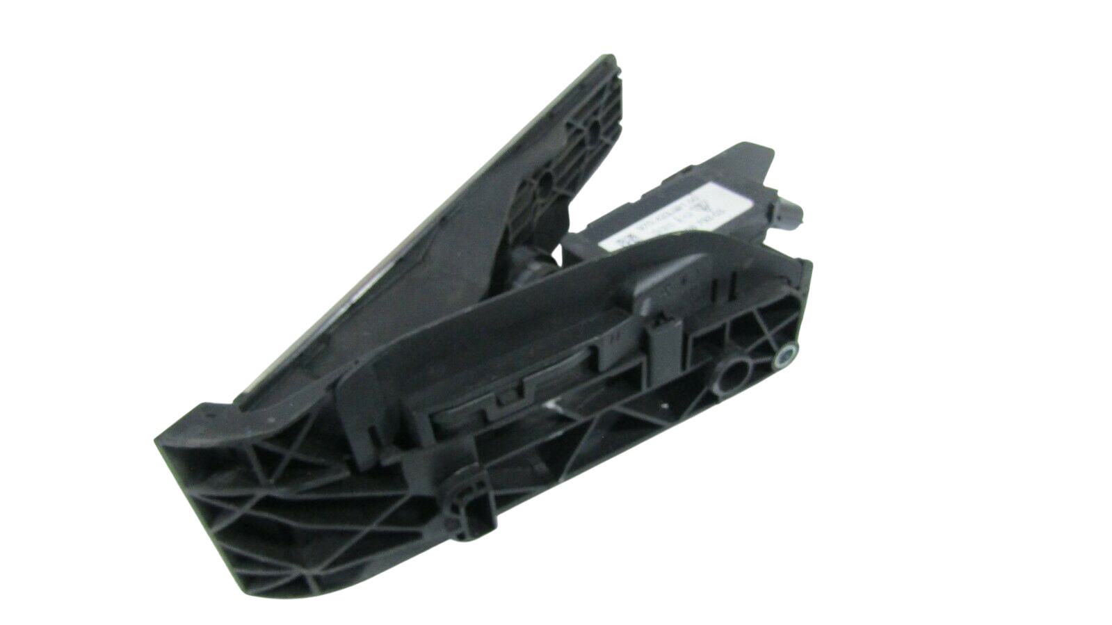 Porsche Panamera Accelerator throttle pedal Porsche PANAMERA Accelerator throttle pedal OEM...