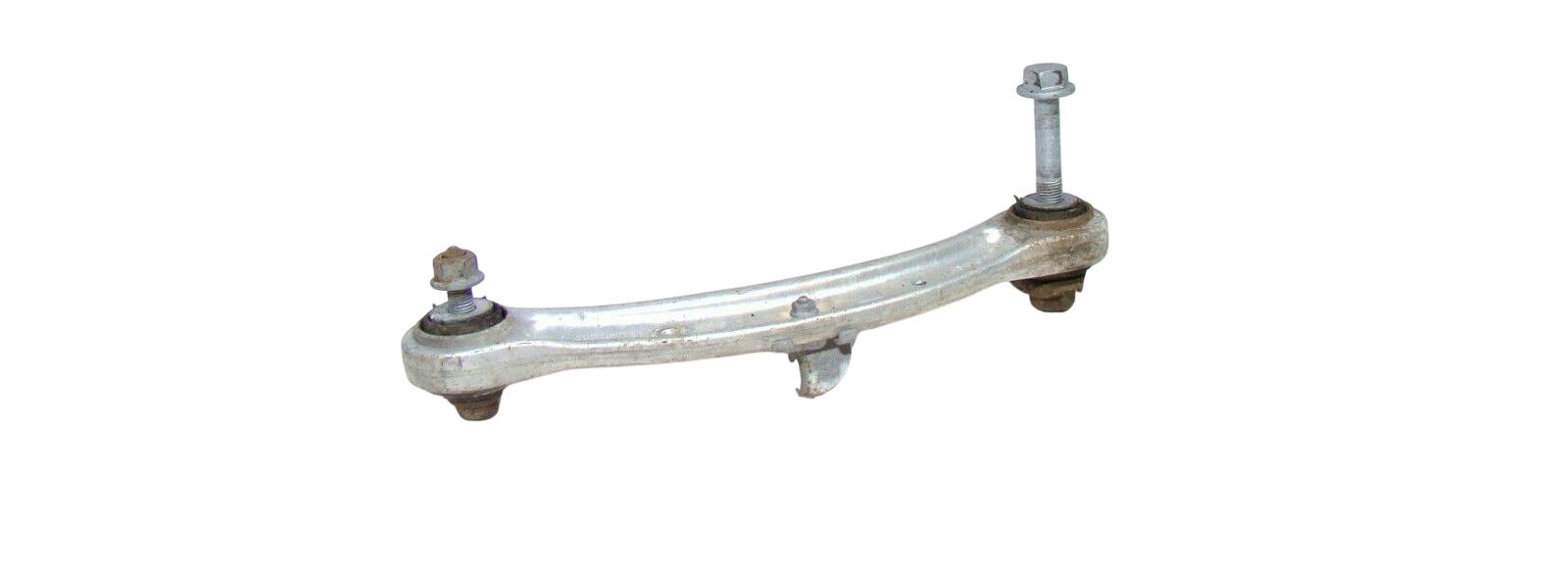 Porsche Cayenne Rear control arm Porsche CAYENNE Rear control arm

VIN: WP1AC2A2...