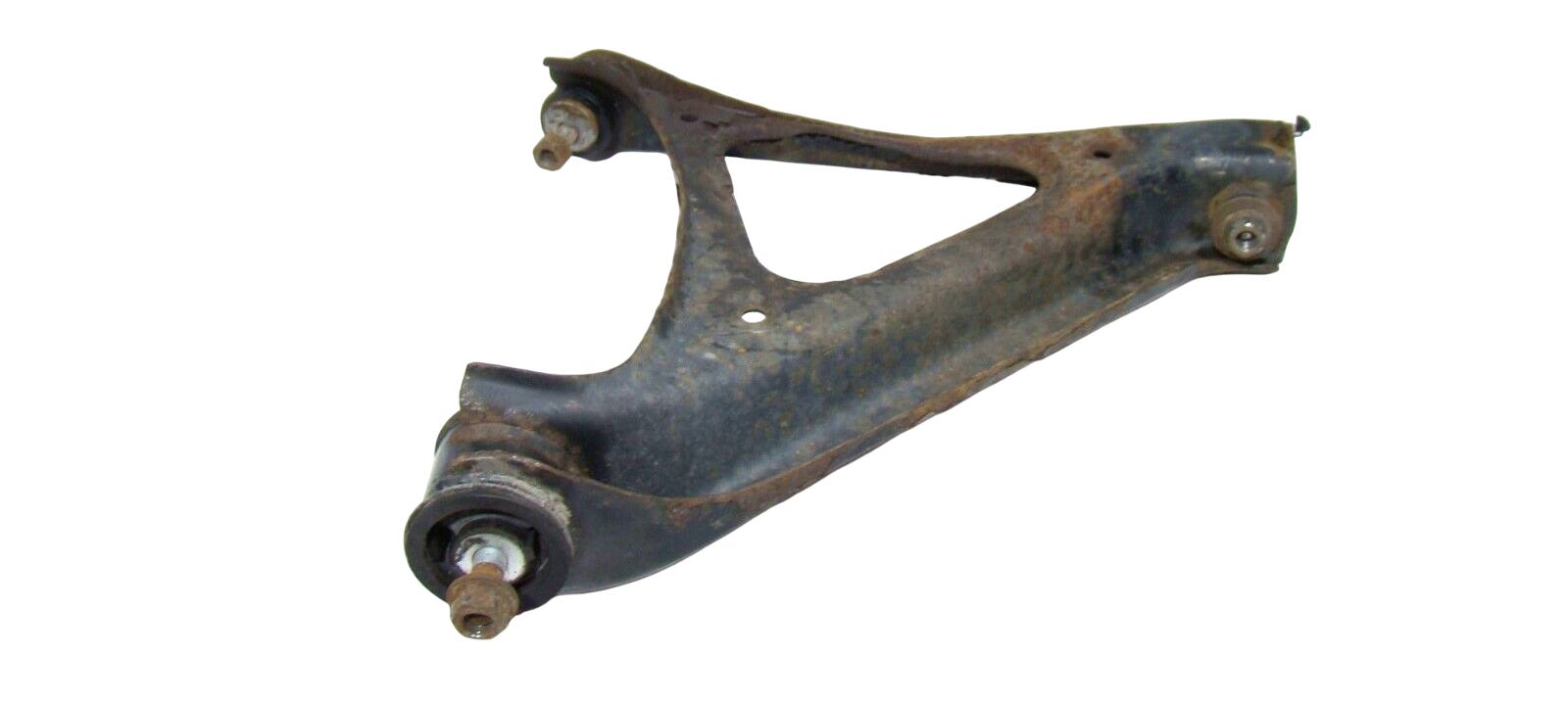 Porsche Cayenne Rear control arm Porsche CAYENNE Rear control arm OEM 1104200

P...