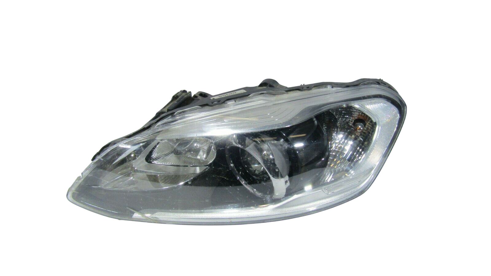 Volvo XC60 Headlight/headlamp Volvo XC60 Headlight/headlamp

VIN: YV1DZ8256E2...